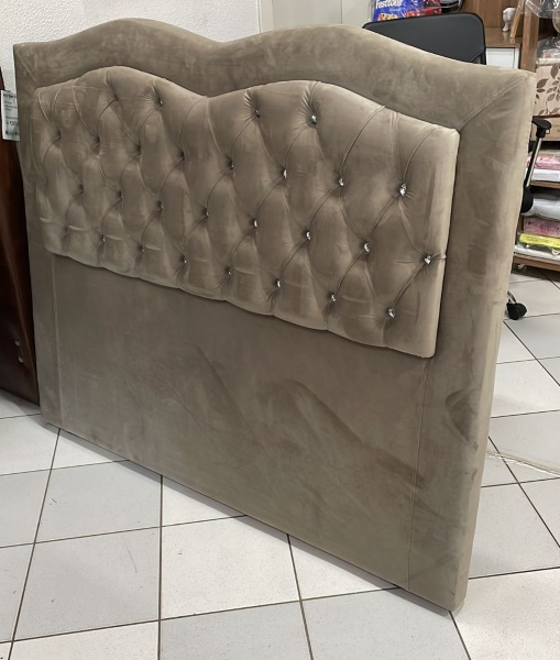 CABECEIRA CASAL ASSMANN 140 PEROLA STRASS